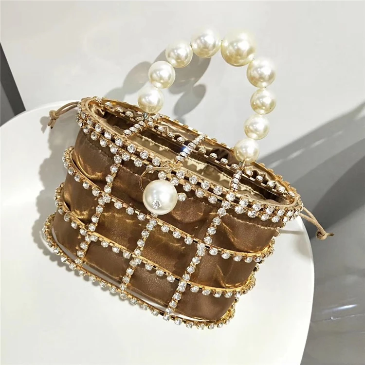Fashion Pearl Clutch Luxury Handbags Women Bags Designer Elegant Ladies Banquet Bags Diamond Beaded Bridal Bag New 2019
Fashion Pearl Clutch Luxury Handbags Women Bags Designer Elegant Ladies Banquet Bags Diamond Beaded Bridal Bag New 2019