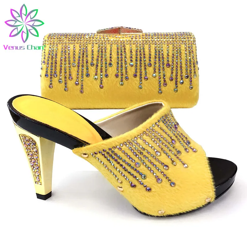 Summer Yellow Color Pu Leather African Special Arrivals Shoes And Bag Set Italian Women Matching Shoes And Bag Set for Party
Summer Yellow Color Pu Leather African Special Arrivals Shoes And Bag Set Italian Women Matching Shoes And Bag Set for Party