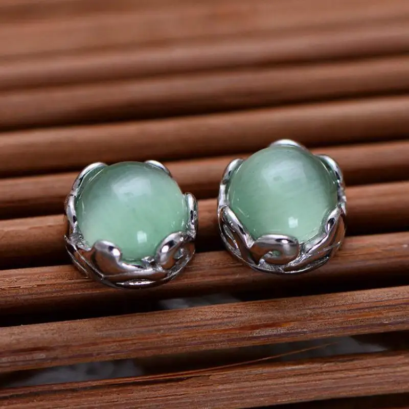 Real Silver 925 Earrings For Women Green Cat's Eye Opal Stone Simple Round Stud Earrings High Quality Jewelry
Real Silver 925 Earrings For Women Green Cat's Eye Opal Stone Simple Round Stud Earrings High Quality Jewelry