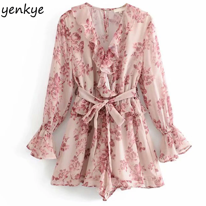 Modis 2019 Floral Print Ruffle Jumpsuit Women Long Sleeve V Neck Sashes Sweet Holiday Summer Beach Jumpsuit Short mono mujer
Modis 2019 Floral Print Ruffle Jumpsuit Women Long Sleeve V Neck Sashes Sweet Holiday Summer Beach Jumpsuit Short mono mujer
