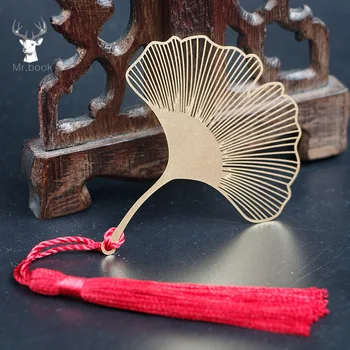 Creative Golden Hollow Ginkgo Biloba Metal Bookmark with Tassel Stationery Book Clip Office Accessories School Supplies Gifts
Creative Golden Hollow Ginkgo Biloba Metal Bookmark with Tassel Stationery Book Clip Office Accessories School Supplies Gifts