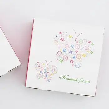 10pcs/lot Colorful Butterfly 4 Grain 50g Moon Cake Box Cake Packaging Box handmake for you Paper Macaron Boxes 13*13*5cm
10pcs/lot Colorful Butterfly 4 Grain 50g Moon Cake Box Cake Packaging Box handmake for you Paper Macaron Boxes 13*13*5cm