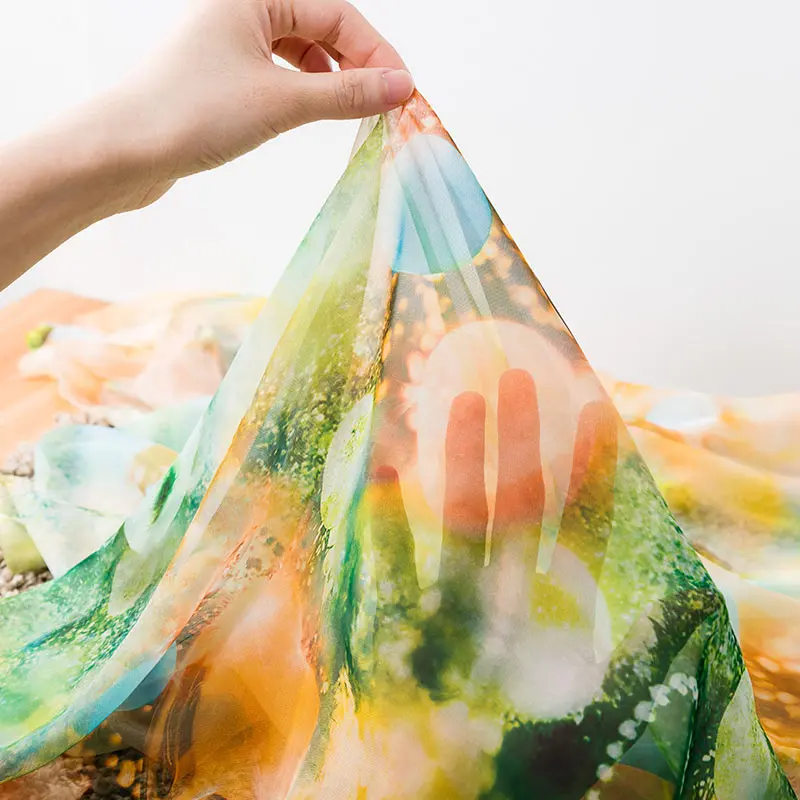 printed chiffon fabric for colorful scarf and summer dress vintage sewing fabric TJ8622-1
printed chiffon fabric for colorful scarf and summer dress vintage sewing fabric TJ8622-1