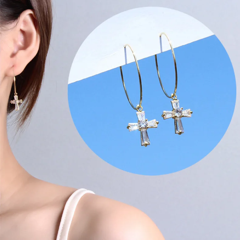 European Simple Gold Coated Shiny AAA Cubic Zircon Cross Big Round Circle Loop Hoop Earrings for Women Wedding Bridal Jewelry
European Simple Gold Coated Shiny AAA Cubic Zircon Cross Big Round Circle Loop Hoop Earrings for Women Wedding Bridal Jewelry