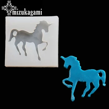 UV Resin Jewelry Liquid Silicone Mold Unicorn Horse Mold Resin Molds For DIY Pendant Charms Making Jewelry
UV Resin Jewelry Liquid Silicone Mold Unicorn Horse Mold Resin Molds For DIY Pendant Charms Making Jewelry