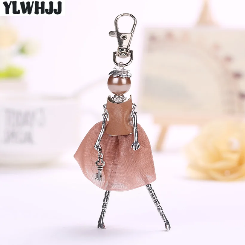 YLWHJJ brand 2017 new lovely brown dress doll car women keychain bag Pendant baby Girls key chains hot fashion statement jewelry
YLWHJJ brand 2017 new lovely brown dress doll car women keychain bag Pendant baby Girls key chains hot fashion statement jewelry