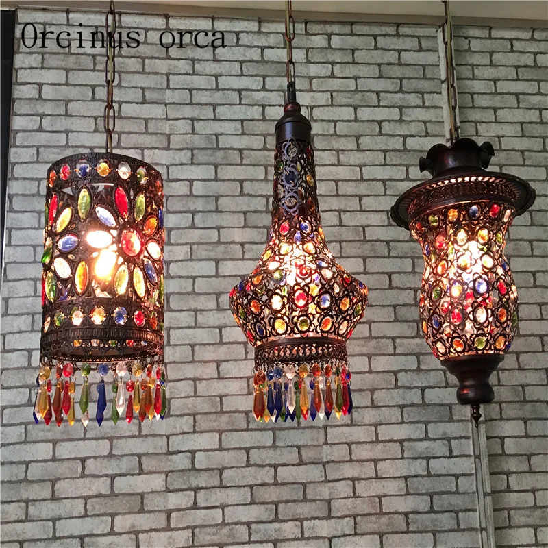 Southeast Asia Thai style color crystal chandelier Mediterranean Bohemia restaurant lights Postage free
Southeast Asia Thai style color crystal chandelier Mediterranean Bohemia restaurant lights Postage free