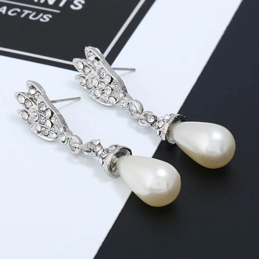 earring