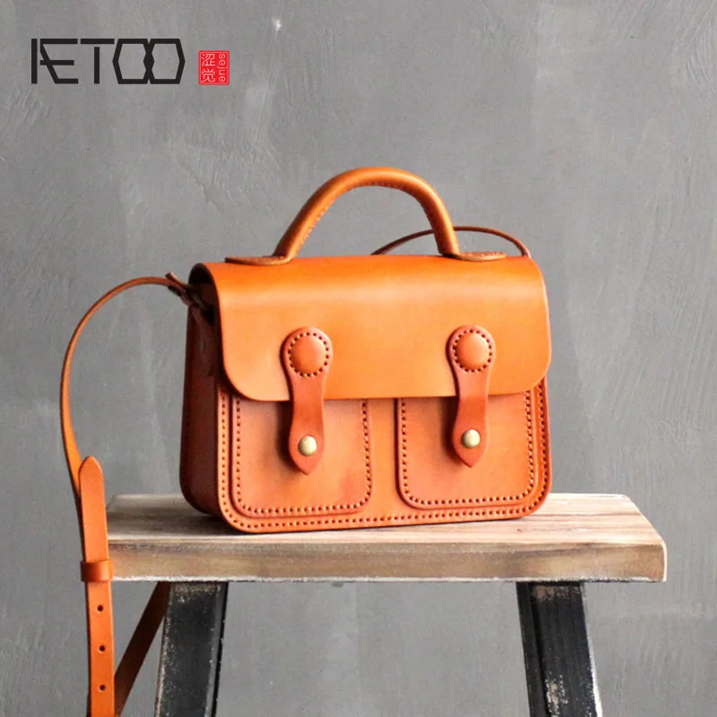 AETOO Handmade Leather Handbags College Wind Cambridge Spaghetti Tanned Leather Shoulder Bag Artistic First Layer Leather Postma
AETOO Handmade Leather Handbags College Wind Cambridge Spaghetti Tanned Leather Shoulder Bag Artistic First Layer Leather Postma