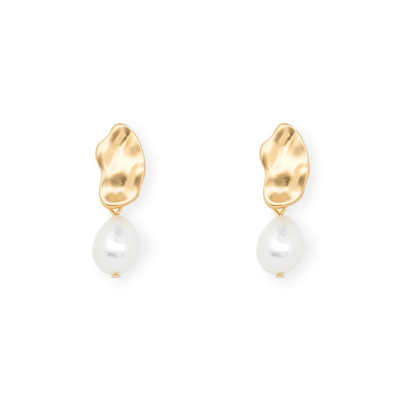 WTLTC Bohemia White Pearls Dangle Earrings for Women Drop Metal Geometric Earrings Statement Hanging Earrings Fashion Jewelry
WTLTC Bohemia White Pearls Dangle Earrings for Women Drop Metal Geometric Earrings Statement Hanging Earrings Fashion Jewelry