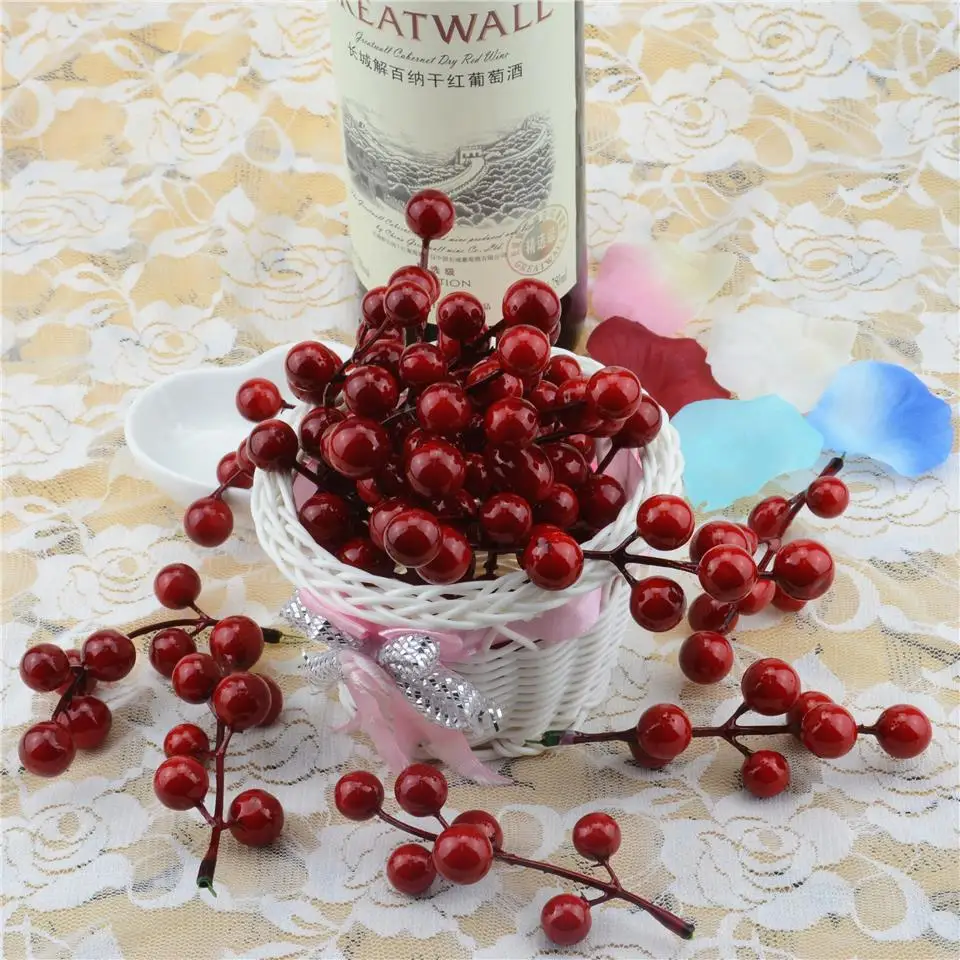 High copy 10pcs( 7 head ) fruit bouquet of artificial cherry berry fake pearl flower stamens DIY wedding home decoration
High copy 10pcs( 7 head ) fruit bouquet of artificial cherry berry fake pearl flower stamens DIY wedding home decoration