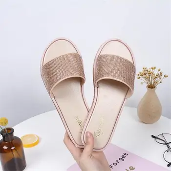 2019 new fashion wear flat slippers women summer sandals casual ladies wild word slippers size 36-40
2019 new fashion wear flat slippers women summer sandals casual ladies wild word slippers size 36-40