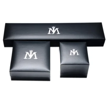 HIP 3 Styles Fashion Vintage Black Jewelry Box High Quality Wedding Necklace/Earrings/Ring Box Packaging Gift Box
HIP 3 Styles Fashion Vintage Black Jewelry Box High Quality Wedding Necklace/Earrings/Ring Box Packaging Gift Box