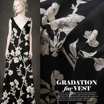 28mm heavy-duty printed silk spinning silk fabric 118cm clothing robe dress silk fabric material wholesale silk cloth
28mm heavy-duty printed silk spinning silk fabric 118cm clothing robe dress silk fabric material wholesale silk cloth