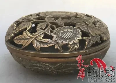 Antique home furnishing bronze cover smoked incense burner