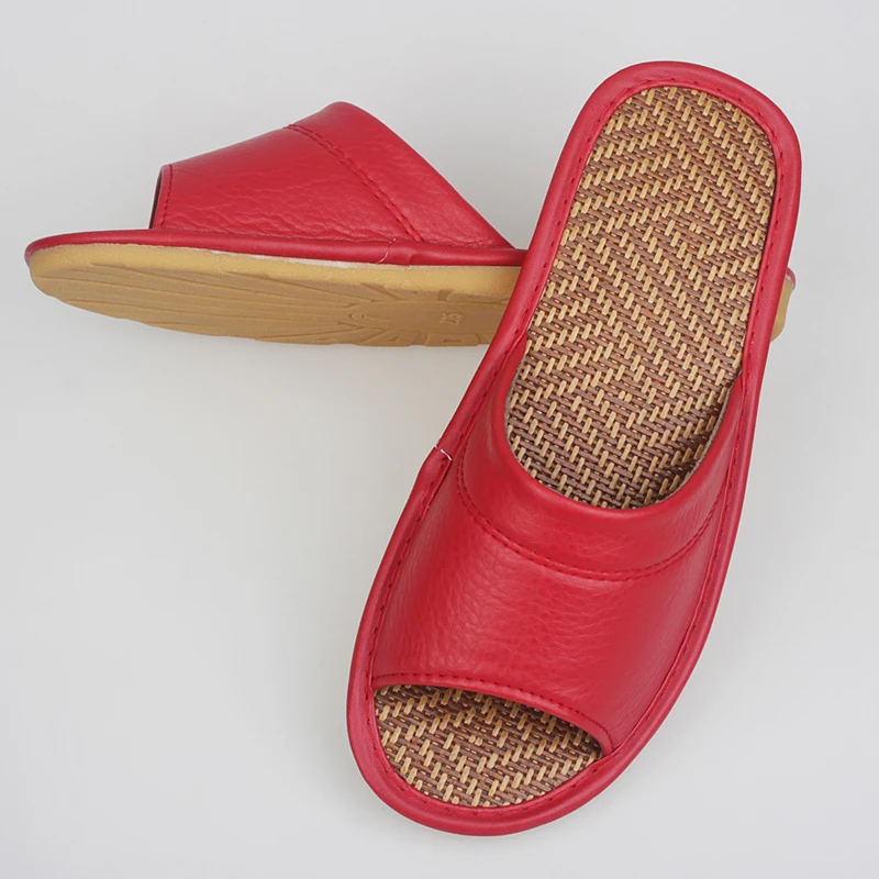 spring and autumn and summer indoor home leather slippers slip floor leather Dichotomanthes couple sandals can be washed
spring and autumn and summer indoor home leather slippers slip floor leather Dichotomanthes couple sandals can be washed