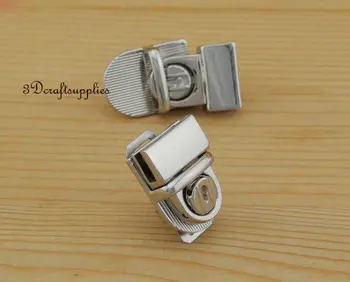 purse lock wallet Thumb latch tongue clasp silver 30 mm x 20 mm N19 
purse lock wallet Thumb latch tongue clasp silver 30 mm x 20 mm N19