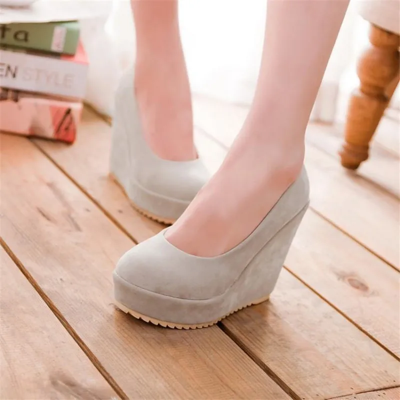 Sweet wedge with waterproof platform super high heel single shoes princess shoes round head thick women's shoes$6398
Sweet wedge with waterproof platform super high heel single shoes princess shoes round head thick women's shoes$6398