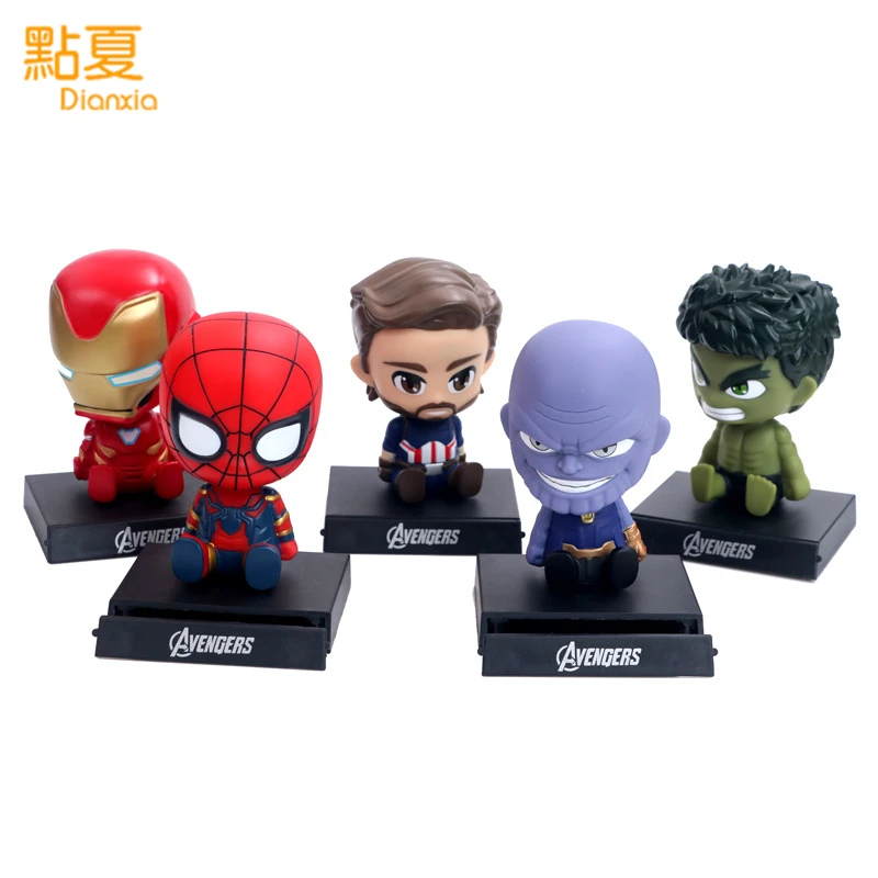 DIANXIA 13CM Anime Avenger Spider Iron Man Thanos Car Decoration Shaking His Head Doll Phone Bracket Action Figure Toy DX001
DIANXIA 13CM Anime Avenger Spider Iron Man Thanos Car Decoration Shaking His Head Doll Phone Bracket Action Figure Toy DX001