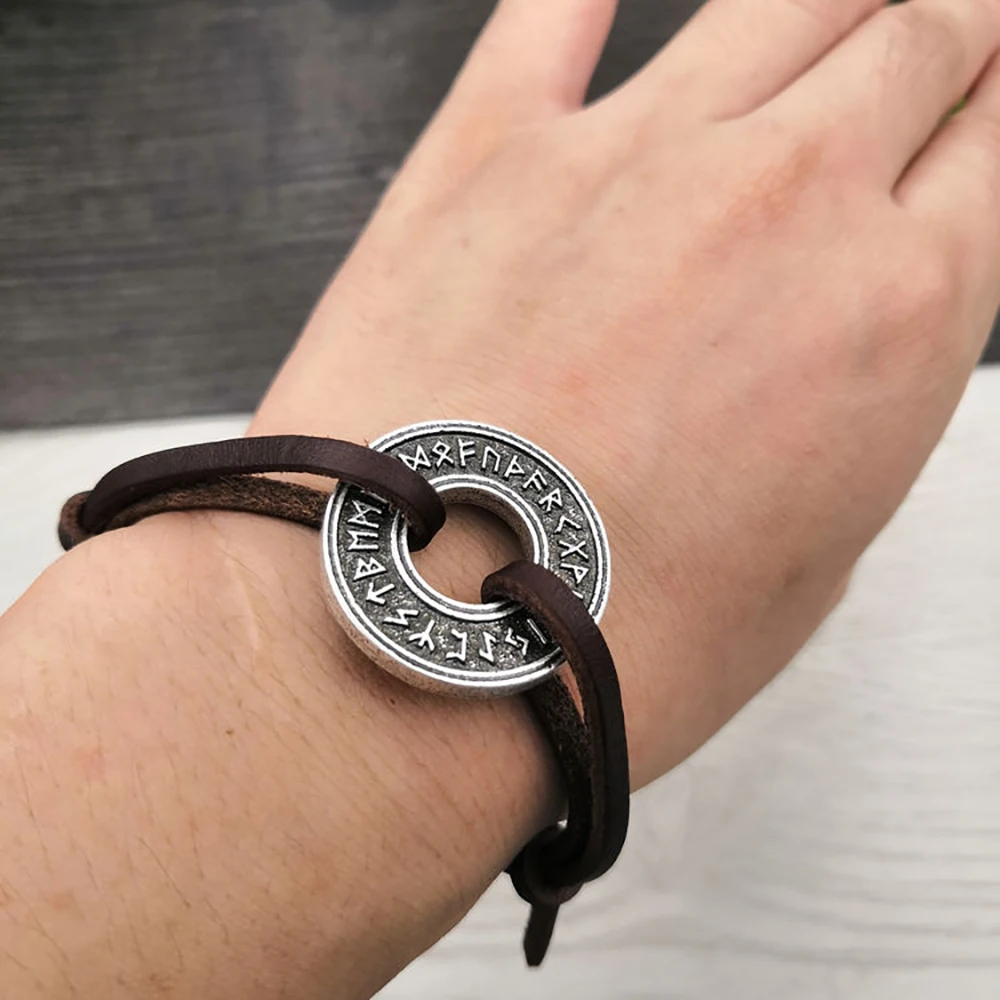 SanLan Elder futhark celti Viking Norse Rune bracelet Viking jewelry Protection Amulet leather
SanLan Elder futhark celti Viking Norse Rune bracelet Viking jewelry Protection Amulet leather