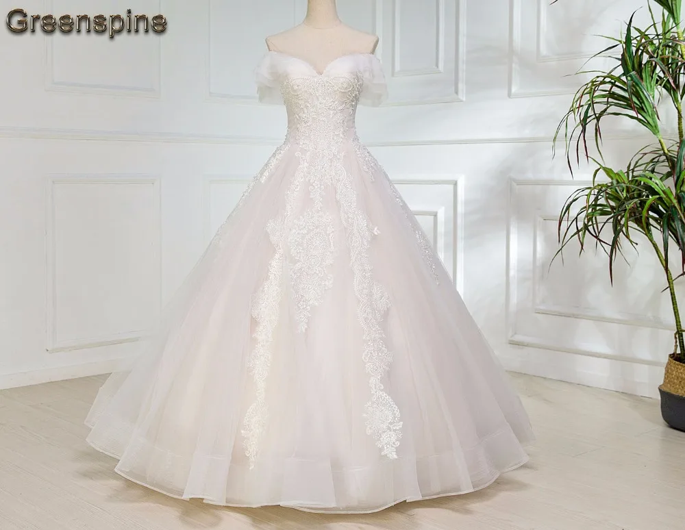 Off the Shoulder Beadings Wedding Dresses Lace Appliques Floor Length Lace Up Back Bridal Dresses Robe De Mariage
Off the Shoulder Beadings Wedding Dresses Lace Appliques Floor Length Lace Up Back Bridal Dresses Robe De Mariage