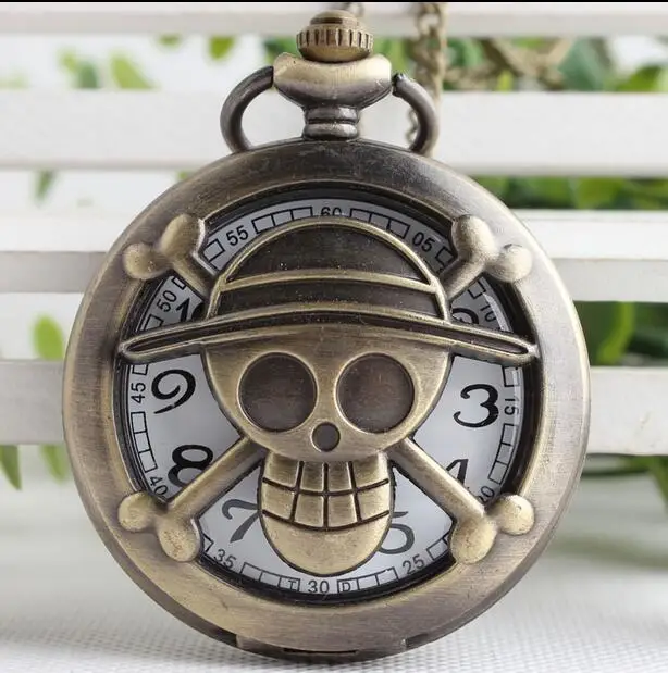 Retro Bronze One Piece Pirate Skull Hollow Quartz Pocket Watch Pendant Necklace For Women Men Children Gift GYT52
Retro Bronze One Piece Pirate Skull Hollow Quartz Pocket Watch Pendant Necklace For Women Men Children Gift GYT52