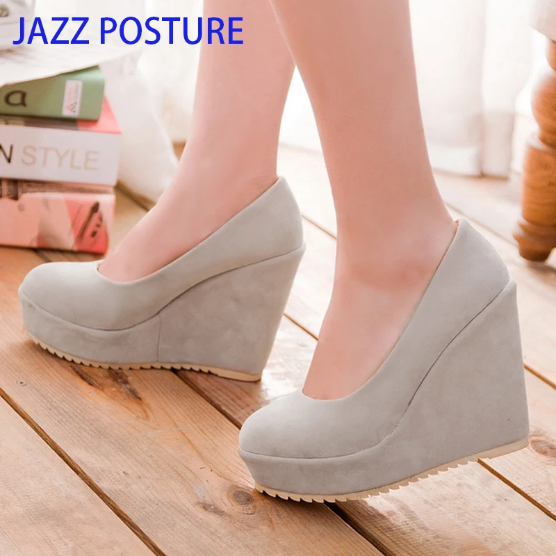 new autumn round Toe womanlady wedge soft bottom work shoes slip-on slope single garden Work shoes Large size 34-43 y984
new autumn round Toe womanlady wedge soft bottom work shoes slip-on slope single garden Work shoes Large size 34-43 y984