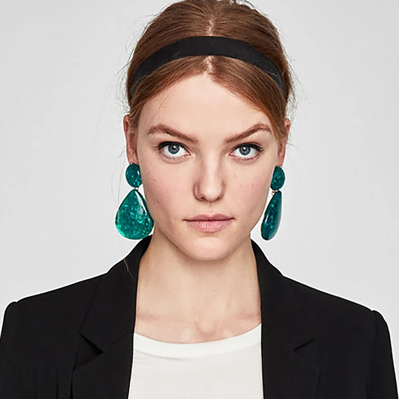 JUJIA Fashion Brand Jewelry Charm Vintage Statement Dangle Earrings Women Resin Water Drop Earrings
JUJIA Fashion Brand Jewelry Charm Vintage Statement Dangle Earrings Women Resin Water Drop Earrings