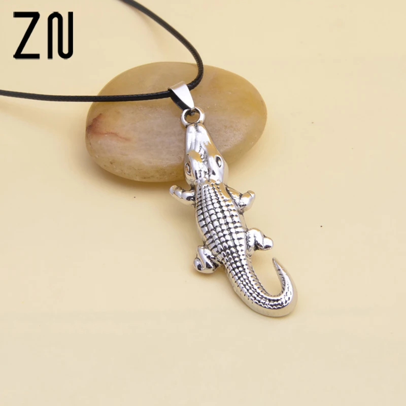 Fashion Cute And Fine Titanium Steel Crocodile Pendant Rope Necklace for Lady Women And Men
Fashion Cute And Fine Titanium Steel Crocodile Pendant Rope Necklace for Lady Women And Men