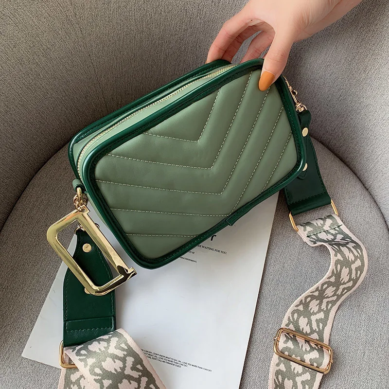 Leather Small Square Crossbody Bags For Women 2019 Design Shoulder Messenger Female Handbags Fashion Letter Zipper bolsos mujer
Leather Small Square Crossbody Bags For Women 2019 Design Shoulder Messenger Female Handbags Fashion Letter Zipper bolsos mujer
