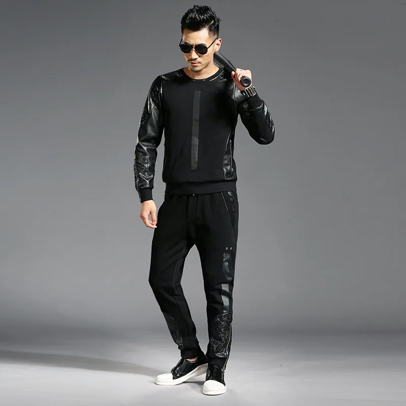 Autumn Winter Thick Patchwork PU Leather Sportswear Black Track Suit Men Two Piece Set Fitness Sweatshirt Pants Mens Tracksuit
Autumn Winter Thick Patchwork PU Leather Sportswear Black Track Suit Men Two Piece Set Fitness Sweatshirt Pants Mens Tracksuit