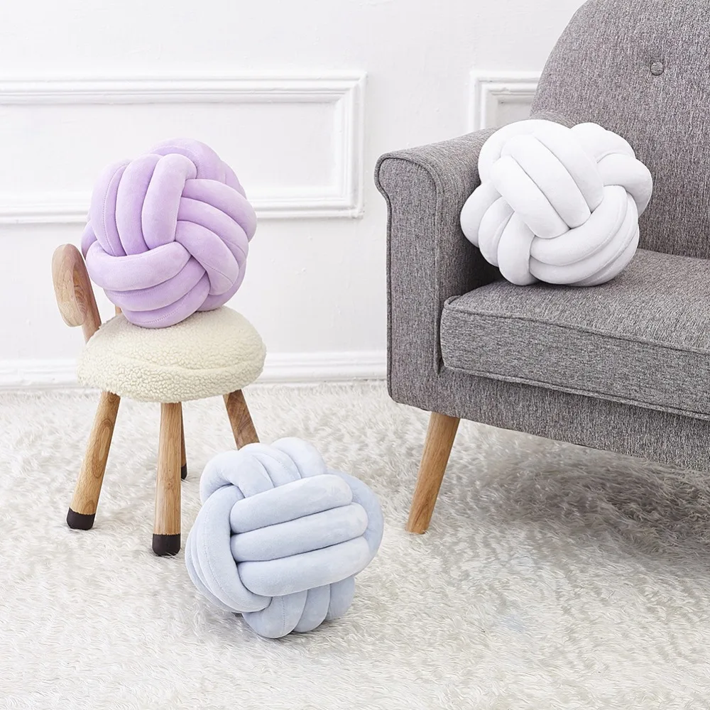 Creative round north European type 3D knot cushion sofa office chair high-end plush pillow filling case with PP cotton
Creative round north European type 3D knot cushion sofa office chair high-end plush pillow filling case with PP cotton