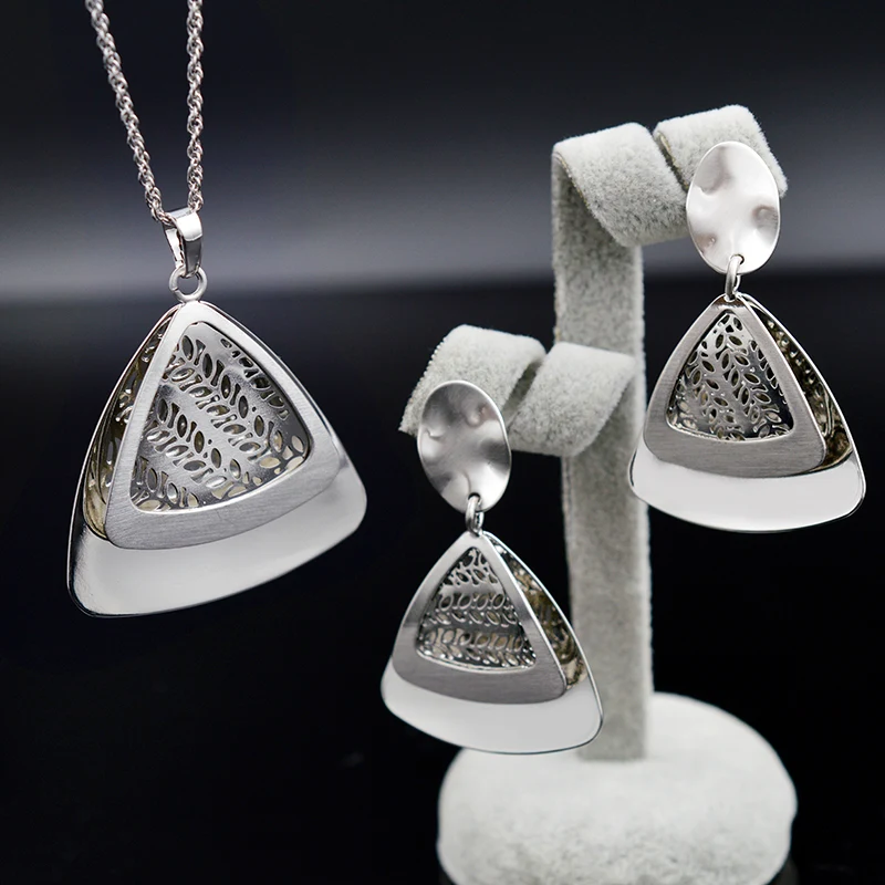 Фото Солнечные ювелирные изделия винтажные Треугольные Ювелирные наборы ожерелье