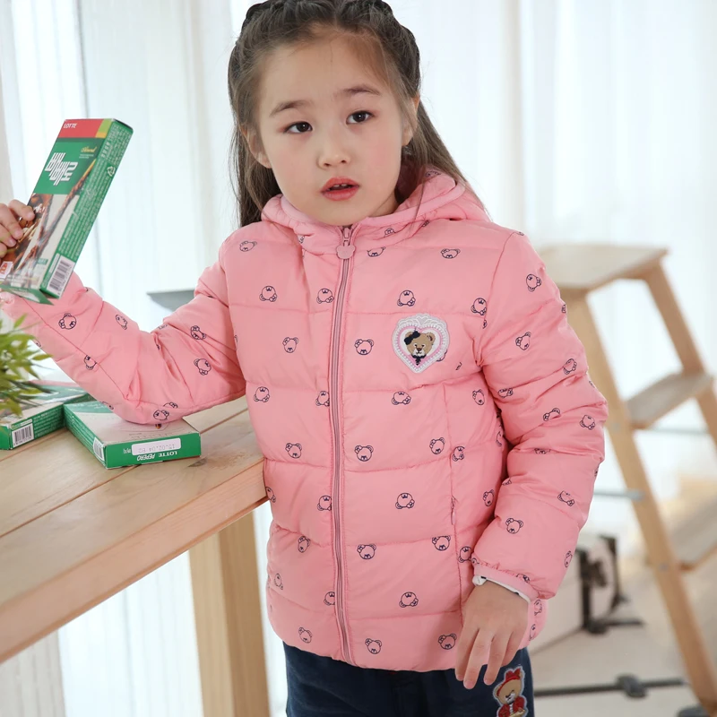 Design brand hooded light warm coat Bear cute coat girls down coat 90% white duck down coat girls clothing 2 3 4 5 6 8 9 10 year
Design brand hooded light warm coat Bear cute coat girls down coat 90% white duck down coat girls clothing 2 3 4 5 6 8 9 10 year