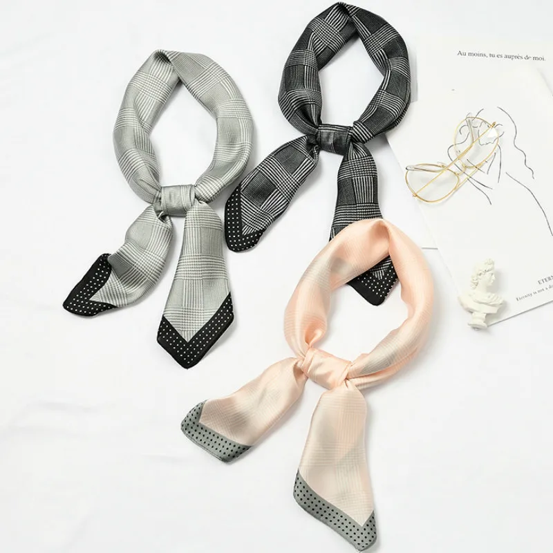 2019 spring and autumn explosion retro small scarves wild multi-function fashion casual scarf ladies small scarf wild scarf
2019 spring and autumn explosion retro small scarves wild multi-function fashion casual scarf ladies small scarf wild scarf