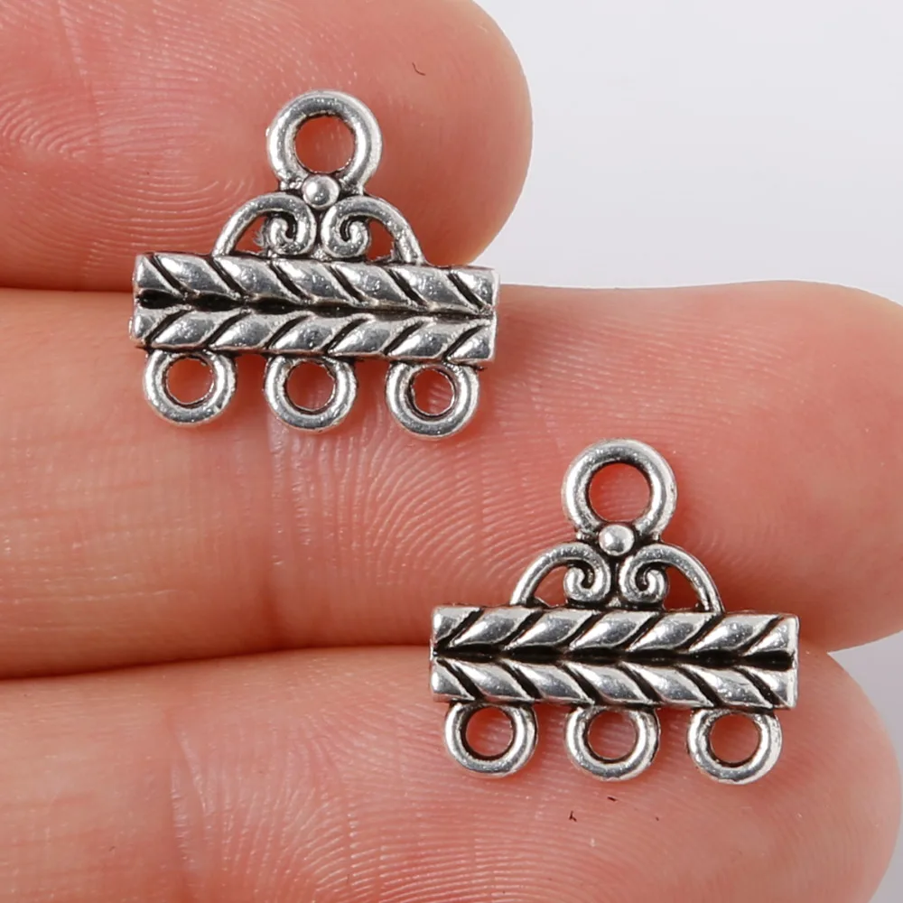 Promotion 14pcs 13x14mm Alloy Antique Silver Holes Connection Charms Pendants Jewelry Findings for DIY fashion bracelet necklace
Promotion 14pcs 13x14mm Alloy Antique Silver Holes Connection Charms Pendants Jewelry Findings for DIY fashion bracelet necklace