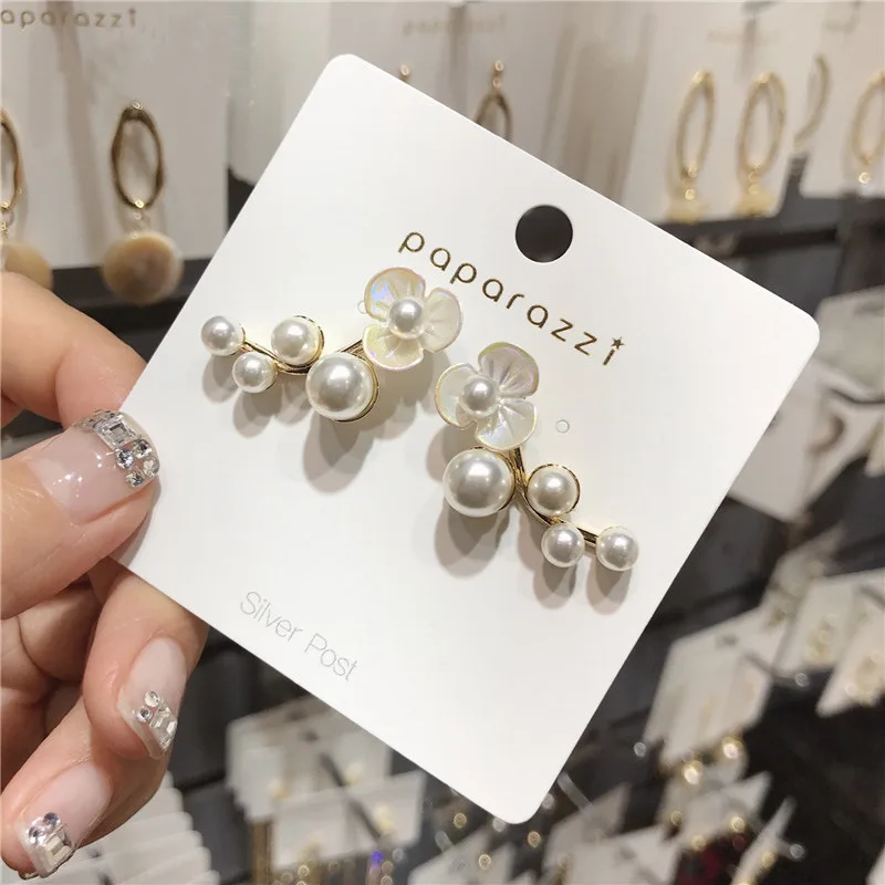 Korea S925 Pure Silver Earrings Female Temperament Wild Flowers Pearl Earrings Super Fairy Delicate Personality High-end Earring
Korea S925 Pure Silver Earrings Female Temperament Wild Flowers Pearl Earrings Super Fairy Delicate Personality High-end Earring