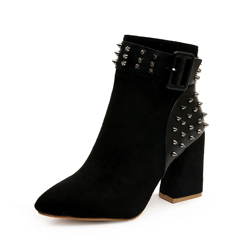 2019 autumn and winter solid color wild side zipper high heel booties pointed sexy rivet women's boots black ljj 0228
2019 autumn and winter solid color wild side zipper high heel booties pointed sexy rivet women's boots black ljj 0228