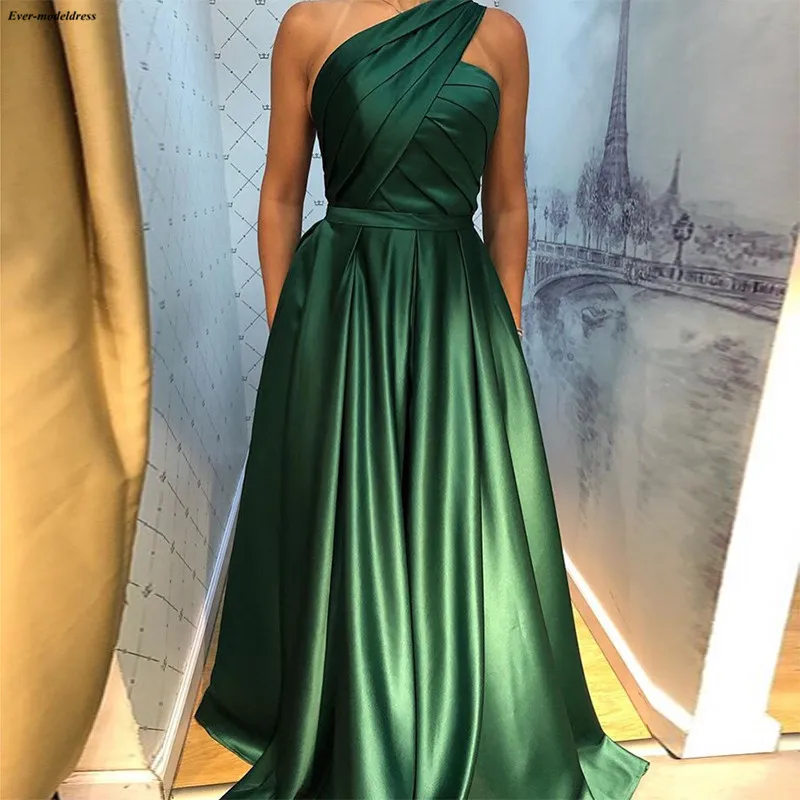 One Shoulder Green Evening Dresses Pleats Simple Prom Occasion Gowns With Pockets Cheap Formal Dresses 2020 Robe Soiree
One Shoulder Green Evening Dresses Pleats Simple Prom Occasion Gowns With Pockets Cheap Formal Dresses 2020 Robe Soiree