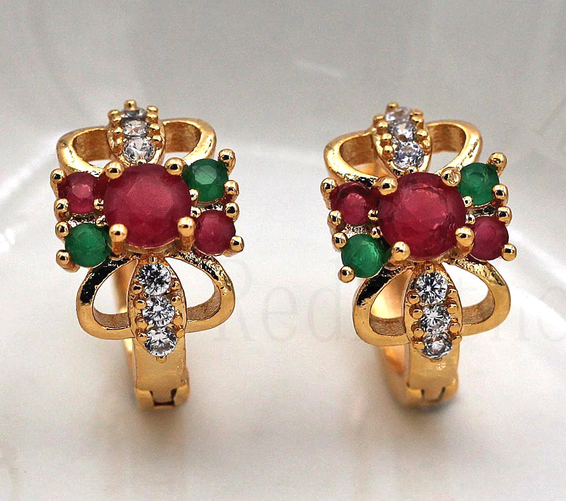New Bohemian Flower Earrings for Women Gold Filled Hollow Rainbow Zircon Hoop Earring Trendy Jewelry for Wedding Engagement Gift
New Bohemian Flower Earrings for Women Gold Filled Hollow Rainbow Zircon Hoop Earring Trendy Jewelry for Wedding Engagement Gift