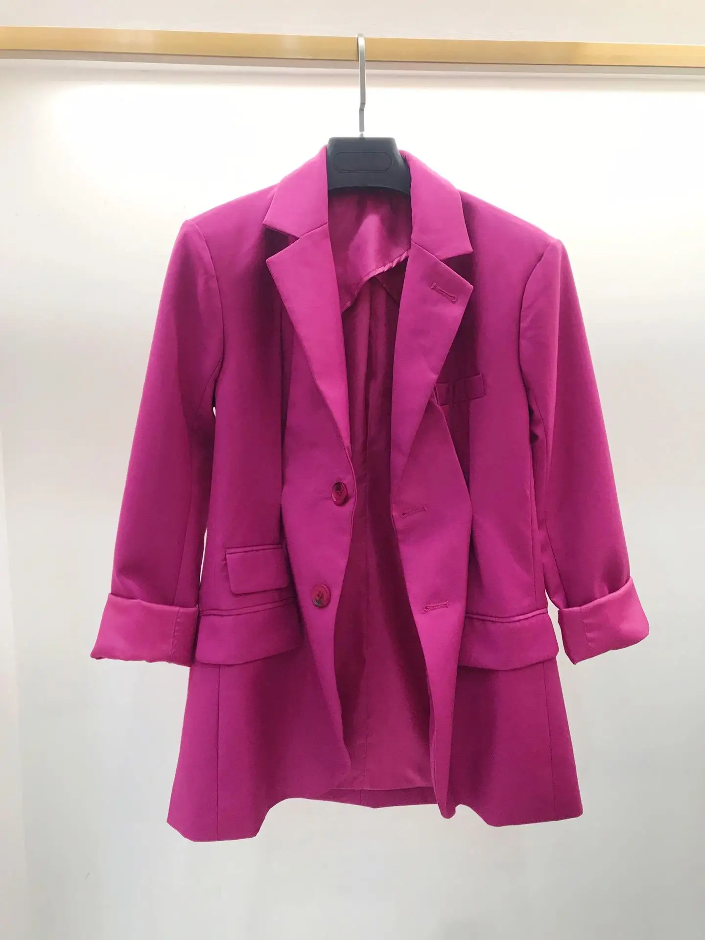 2019 new ladies high quality fashion long sleeve lapel solid color suit jacket 0725
2019 new ladies high quality fashion long sleeve lapel solid color suit jacket 0725
