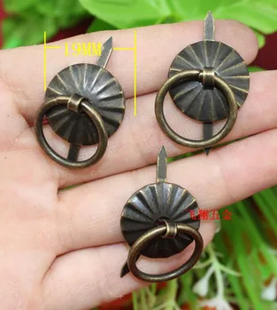 Vintage cabinet drawer handles knobs jewelry wooden box pulls antique Wardrobe furniture small handle 19mm
Vintage cabinet drawer handles knobs jewelry wooden box pulls antique Wardrobe furniture small handle 19mm