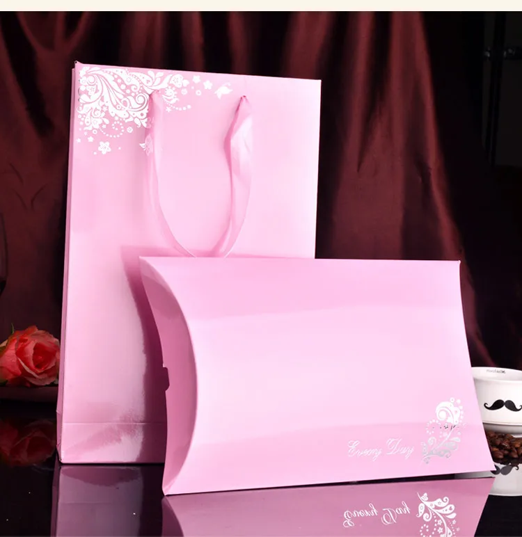 Custom Logo Hair Bundle Packing Box Hair Extensions Packaging Paper Pillow Box Pink Color Can Be With
Custom Logo Hair Bundle Packing Box Hair Extensions Packaging Paper Pillow Box Pink Color Can Be With
