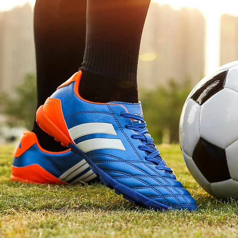Students Training Hard Court Cleats Soccer shoes Men Adult Indoor Kids Football Boots Sneakers Breathable Zapatos de Futbol
Students Training Hard Court Cleats Soccer shoes Men Adult Indoor Kids Football Boots Sneakers Breathable Zapatos de Futbol