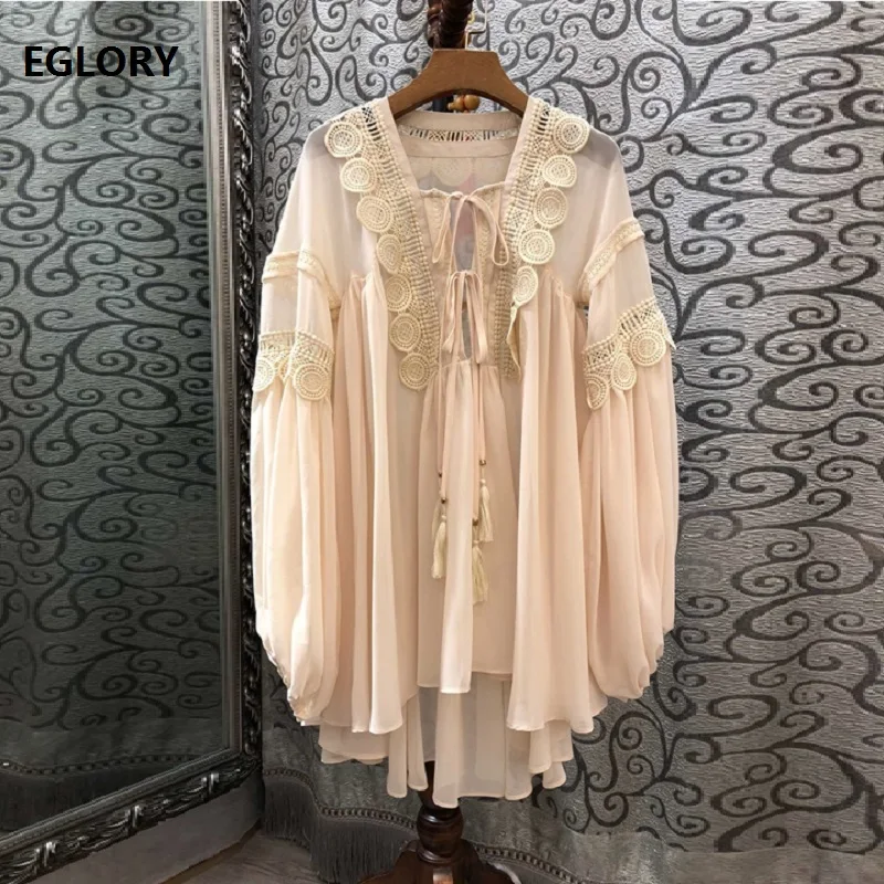 High Quality Designer Blouses 2019 Autumn Fashion Women V-Neck Appliques Embroidery Long Sleeve Asymmetrical Loose Tops Shirt
High Quality Designer Blouses 2019 Autumn Fashion Women V-Neck Appliques Embroidery Long Sleeve Asymmetrical Loose Tops Shirt