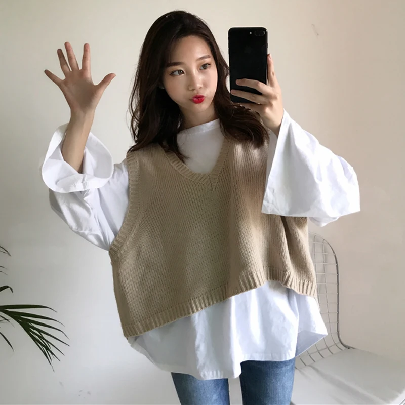 Autumn Korean Women All-match Loose Color Stripe Knit Turtleneck Sweater Short Sleeveless Vest Winter Women Harajuku Sweater
Autumn Korean Women All-match Loose Color Stripe Knit Turtleneck Sweater Short Sleeveless Vest Winter Women Harajuku Sweater