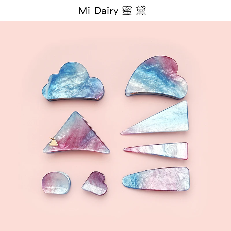 stock Korean INS sky blue Acetic acid acrylic women Girl small mini Side clip hair claw jaw crab accessories clips headdress
stock Korean INS sky blue Acetic acid acrylic women Girl small mini Side clip hair claw jaw crab accessories clips headdress