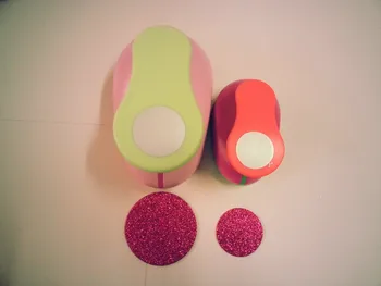 free shipping 2pcs (3 inch+2 inch) circle design crafting punch eva foam punch round paper punches scrapbook puncher for DIY
free shipping 2pcs (3 inch+2 inch) circle design crafting punch eva foam punch round paper punches scrapbook puncher for DIY