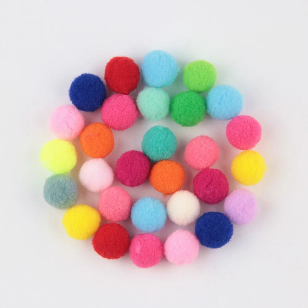 Pomoms 15mm Multi function Colorful Mini Pompom Soft Pom Poms Ball DIY Craft Card Making Wedding Decoration Accessories 20g/lot
Pomoms 15mm Multi function Colorful Mini Pompom Soft Pom Poms Ball DIY Craft Card Making Wedding Decoration Accessories 20g/lot