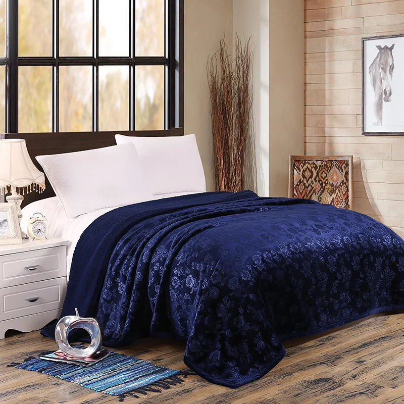 Double-layer thicken fleece blanket solid floral embossed blankets for beds Spring/Autumn home adult knitted soft warm blanket
Double-layer thicken fleece blanket solid floral embossed blankets for beds Spring/Autumn home adult knitted soft warm blanket